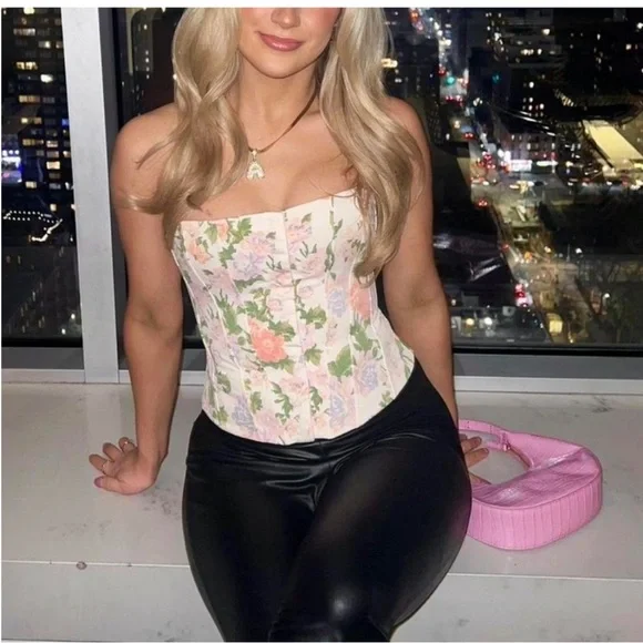 Zara Floral Corset Top XS Cream Pastel Blogger Favorite Bustier Coquette Style - Picture 3 of 10